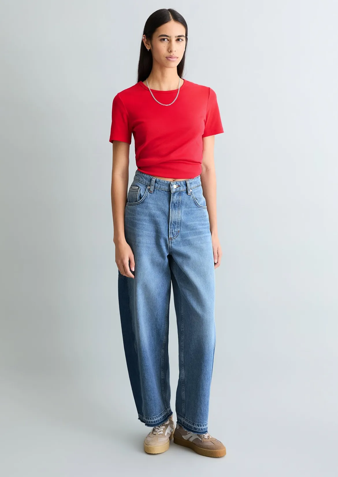 T-Shirt slim aus weichem Rippjersey