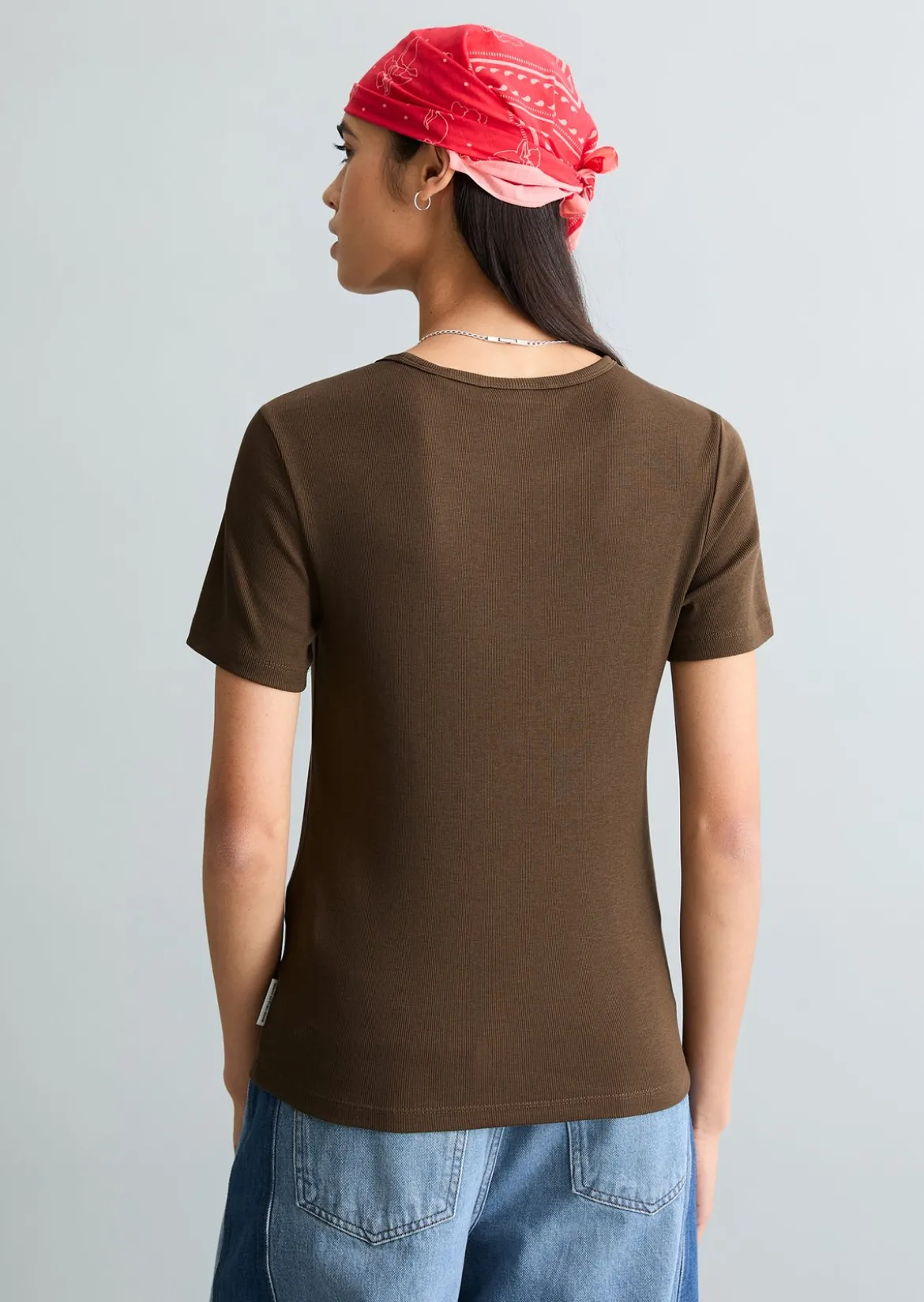 T-Shirt slim aus weichem Rippjersey