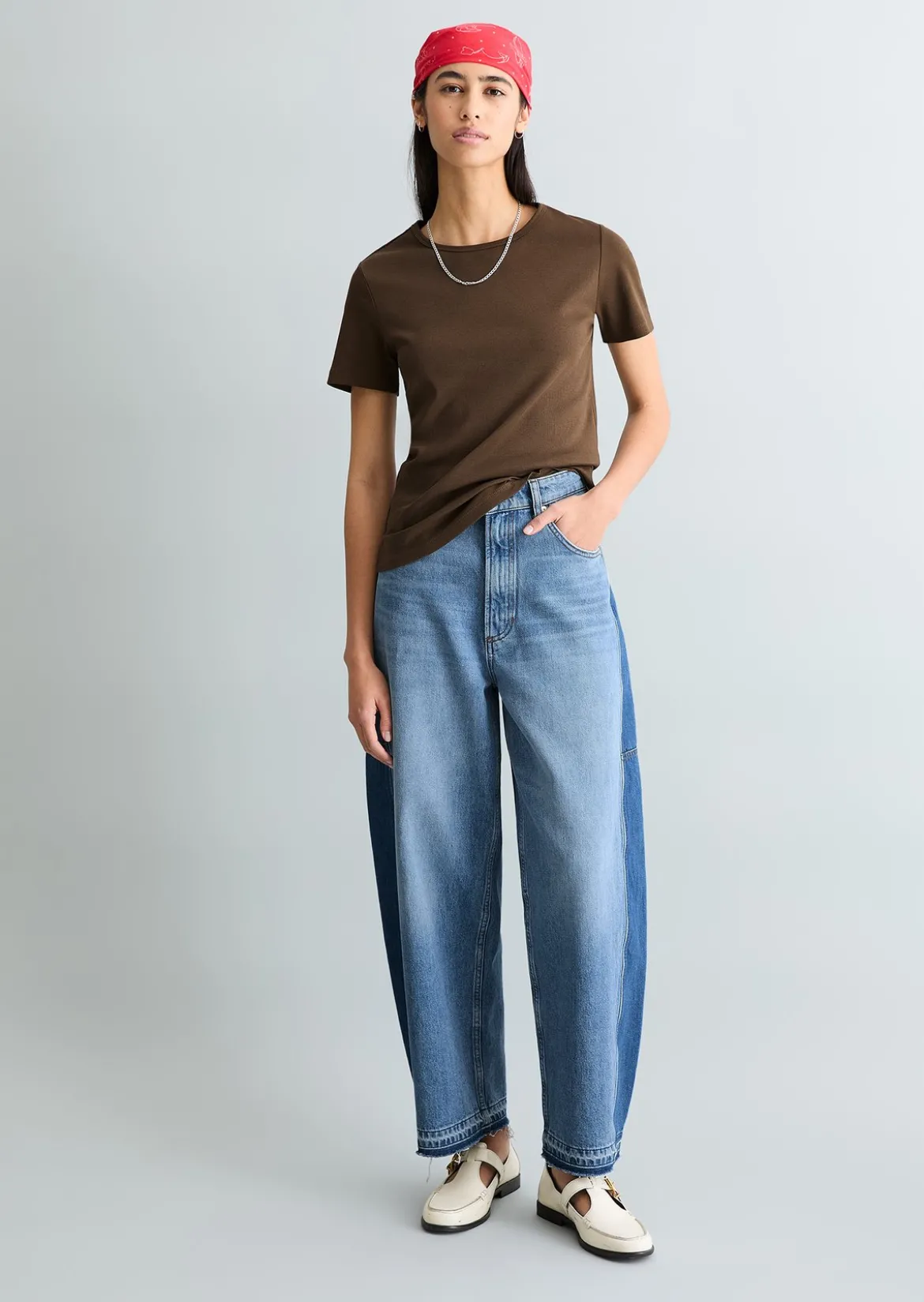 T-Shirt slim aus weichem Rippjersey