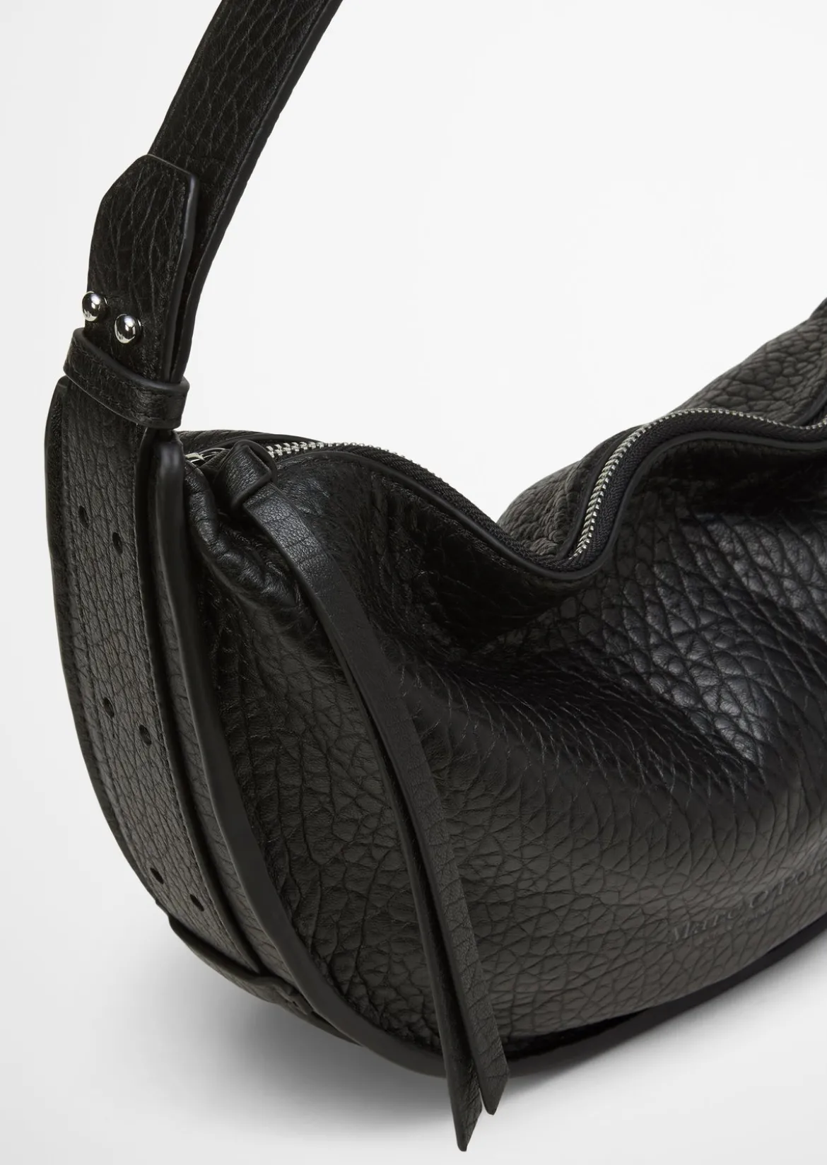 Umhängetasche medium im Slouchy-Shape mit festem Boden