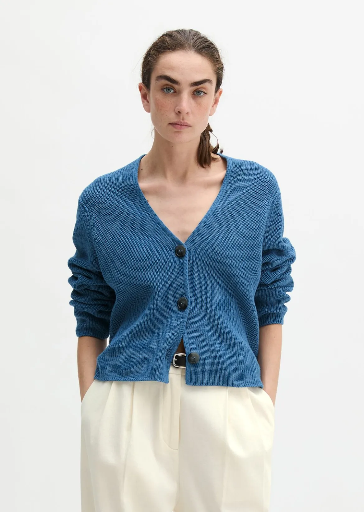 V-Neck-Cardigan relaxed aus Heavy-Weight-Organic-Cotton