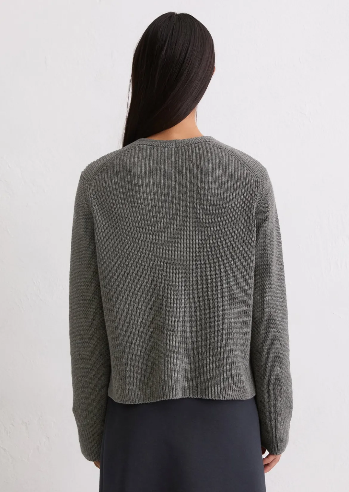 V-Neck-Cardigan relaxed aus Heavy-Weight-Organic-Cotton