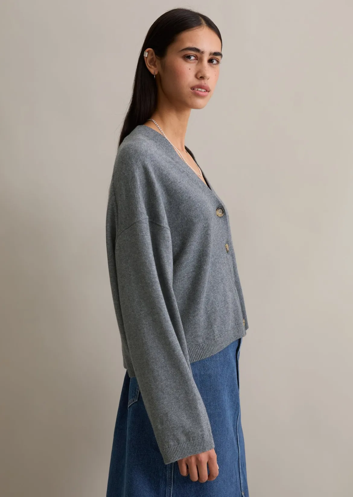 V-Neck-Cardigan relaxed aus Soft Cotton Stretch