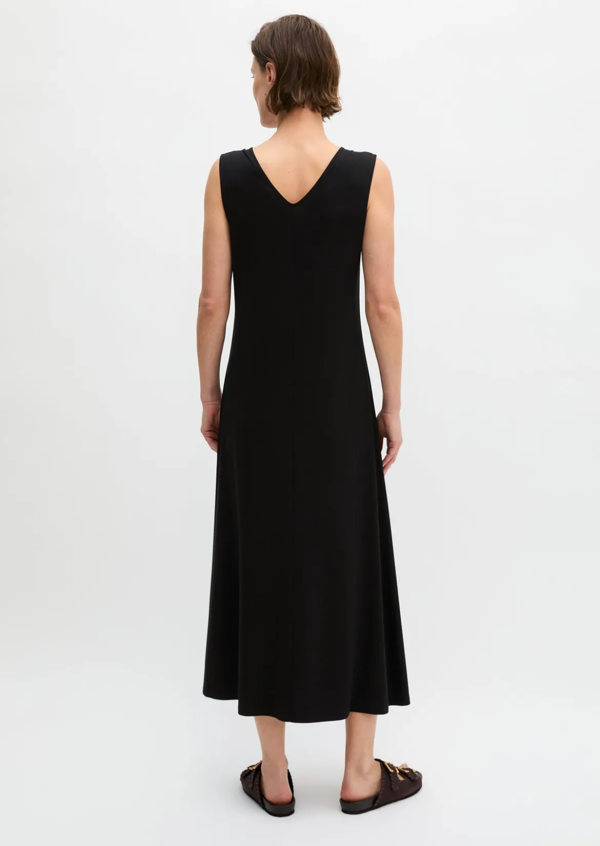 V-Neck-Jerseykleid shaped aus LENZING™ ECOVERO™