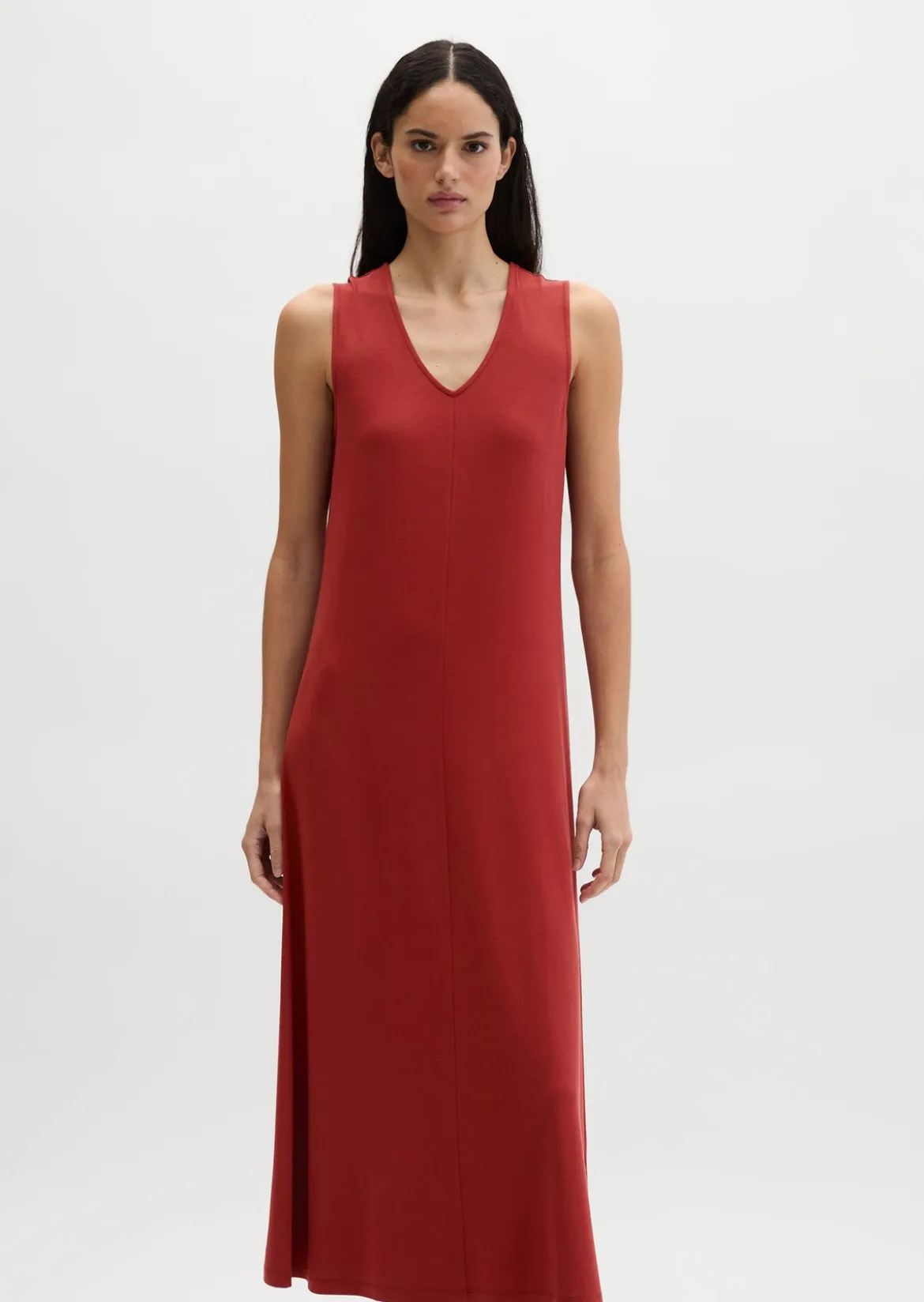 V-Neck-Jerseykleid shaped aus LENZING™ ECOVERO™