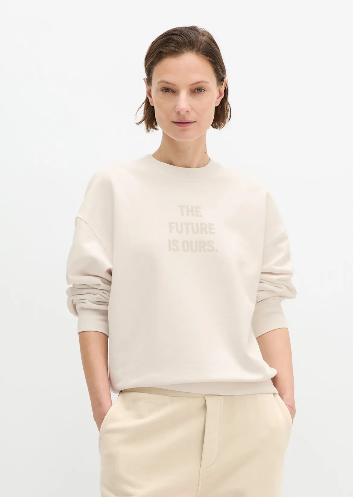 Woman's Day T-Sweatshirt loose aus reiner Bio-Baumwolle